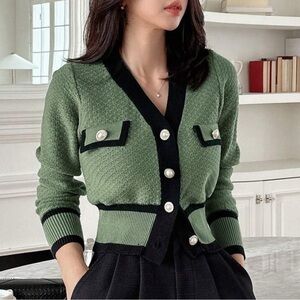 Elegant Green Cardigan Sweater